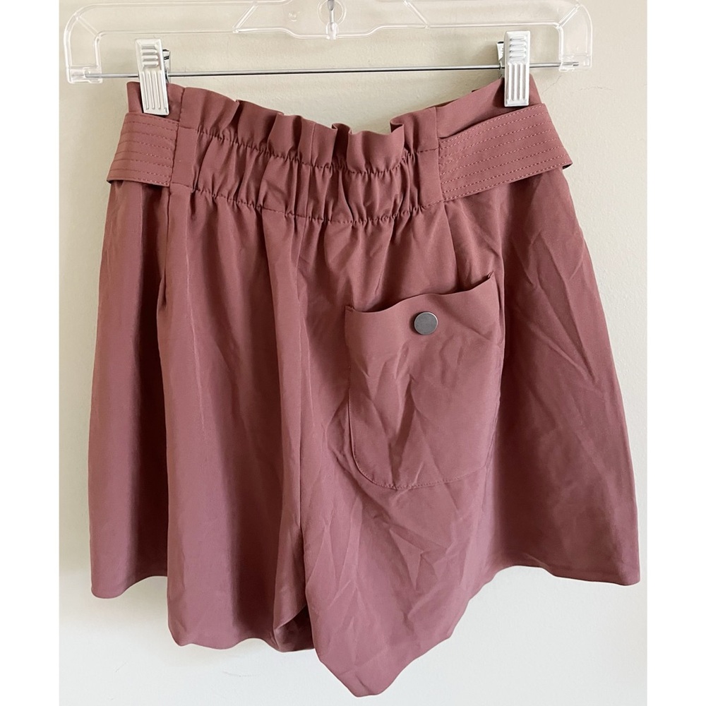 Athleta NWT chocolate brown Skyline Short Hero sz 4 - Picture 6 of 9